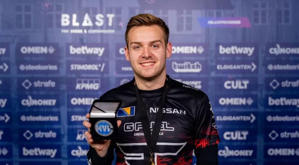 BLAST春决：实力碾压 FaZe 2-0 Astralis